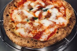 I’m also getting on the pizza train. My last Neopolitan pizza. 🍕
