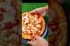 ভীষণ টেস্টি চিকেন পিজ্জা | #shorts # #recipe #chickenpizza