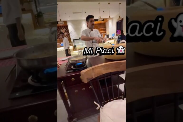 Mi piaci live pasta making Gurgaon ..real Italian taste #mipiaci #gurgaon #lifewithrupalirao