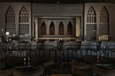 Aria Wine Bar Now Open in Little Italy
