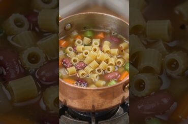 Mini Pasta e Fagioli Soup 🍲🍝 | Cozy Tiny Italian Cooking #Shorts