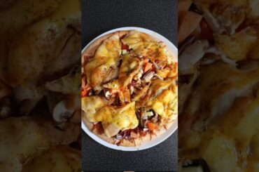 Chicken Vegetables Cheese Pizza #kitchen #food #pizza #selfmade #tasty #tastyfood #easy #italy 🍕