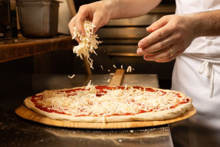 Inside Salisbury’s Pizza, a new Dallas restaurant with slices under $4