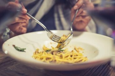 Renowned restaurateur opens new Italian rooftop restaurant at the Navy Yard