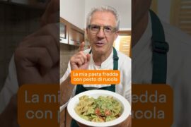 Questa mia pasta fredda con pesto di rucola è davvero da provare. Gustosa, semplice e nutriente.