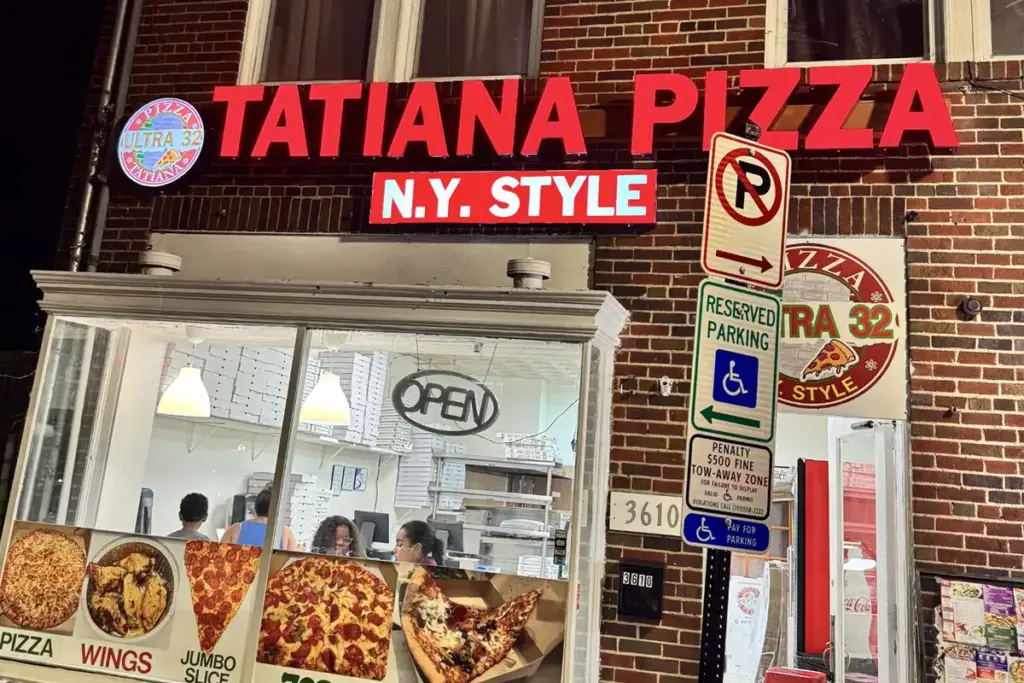 Jumbo Slice Pizzeria Opens in Arlington
