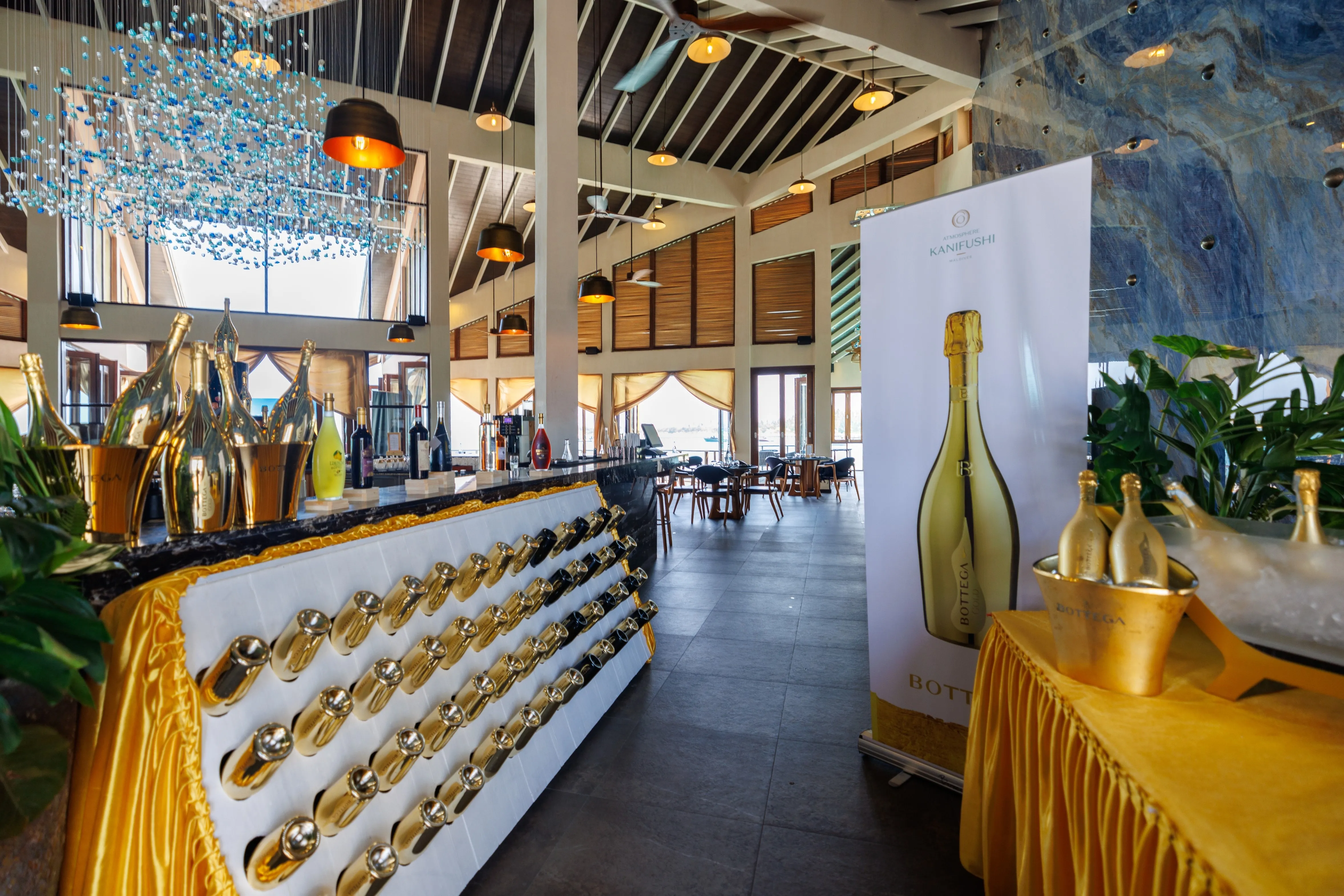 Atmosphere Kanifushi Brings Back Bottega Gala Gold 2