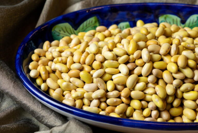 It's creamy. It's got oomph. The versatile yellow bean from Peru that Mexican and Italian cooks love