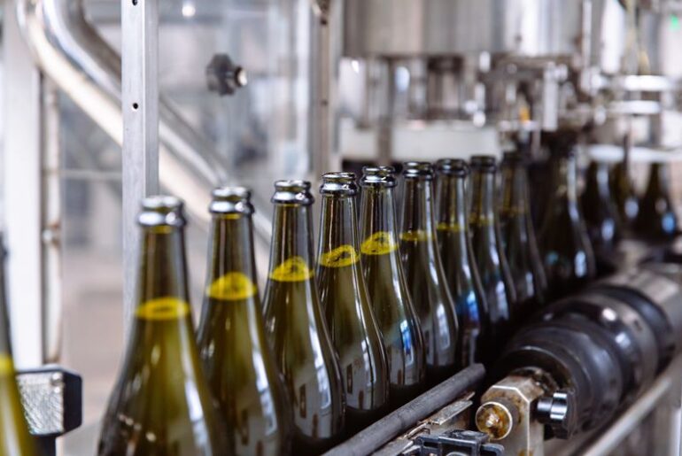 U.S. tariffs hammer Italian wine exports