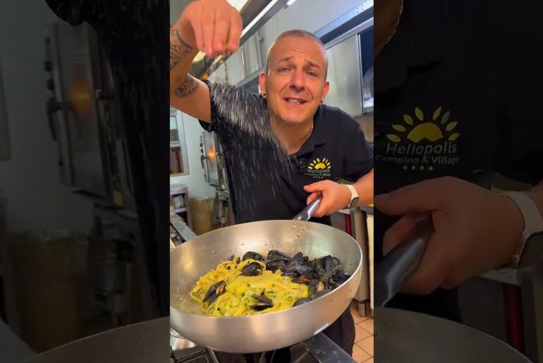 FETTUCCINE COZZE E PATATE: la cremosità che non ti aspetti! 🍝🦪👇