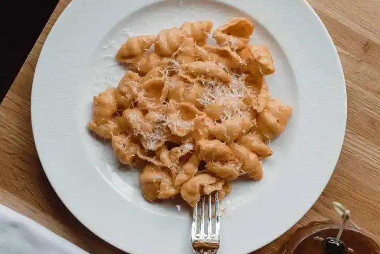 Montreal hospitality group opening first restaurant in Toronto