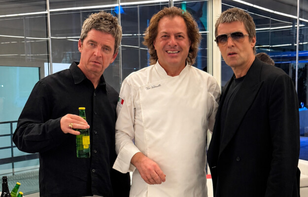 That “Pass Me Down the Wine” by Oasis and the reunion in Venice among Italian wine and cuisine