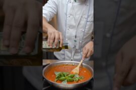 🍅 CLASSIC ITALIAN POMODORO SAUCE | Simple, Fresh & Authentic #homemade #chef