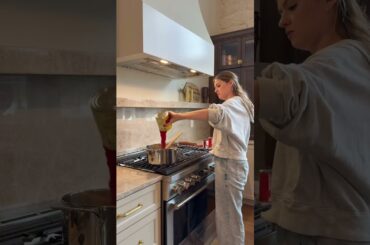 RECIPE WORTH REMEMBERING #1: Lasagna Soup Starting this little series with the soup that officially