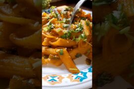 #Garlic Tomato Pasta recipe#viral short#trendingshort#foodie