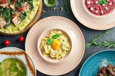 This Retro Italian-Inspired Dish From The '80s Was Pink Thanks To This Unique Flavor Combo