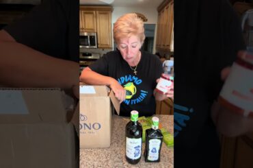 Bono Olive Oil #oliveoil #olives #cooking #italianfood #italianamerican @Bono Extra Virgin