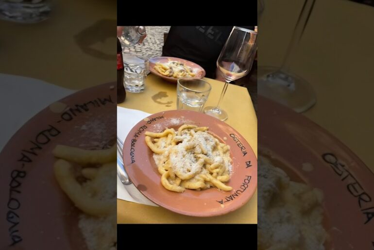 Italian Cuisine 🇮🇹 #italianfood #coffee #pizza #pasta #italy