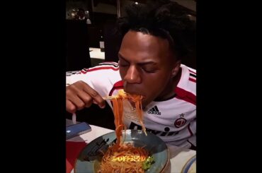 Speed Tries Pizza in Italy For The First Time #ishowspeed