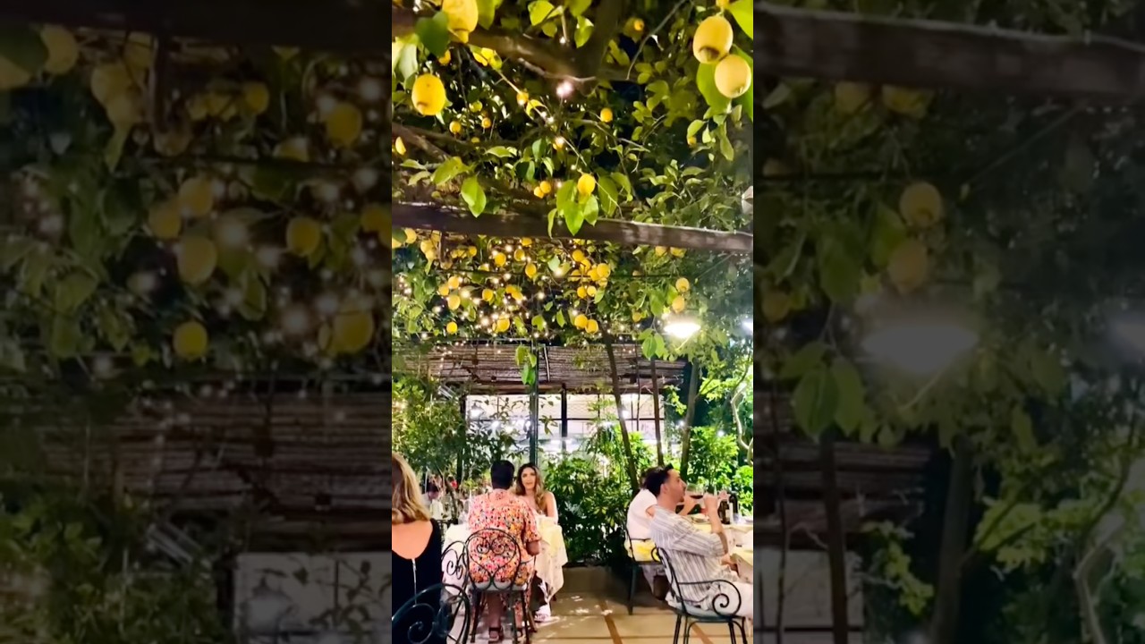 Sorrento, Italy: Dining Under a Lemon Sky 🍋 Sorrento, Italy: Dining Under a Lemon Sky 🍋
