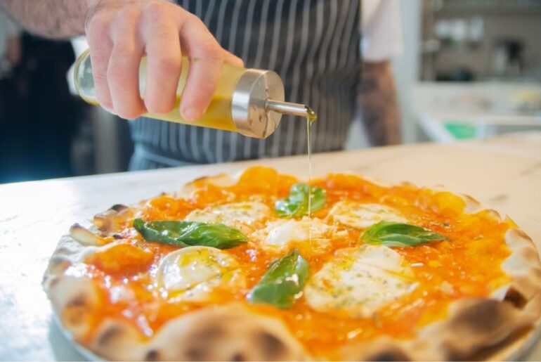 Slice of Venice in Spring is closing soon