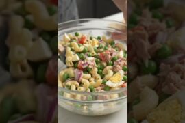 Creamy Tuna Pasta Salad 🥗 | Quick & Easy Recipe | Satisfying Cooking #Shorts