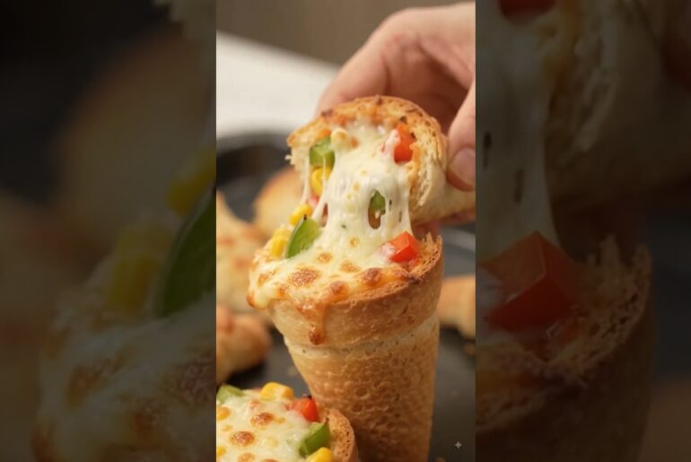 Cone bread pizza just in 10 min #shorts #recipe #trending #pizza