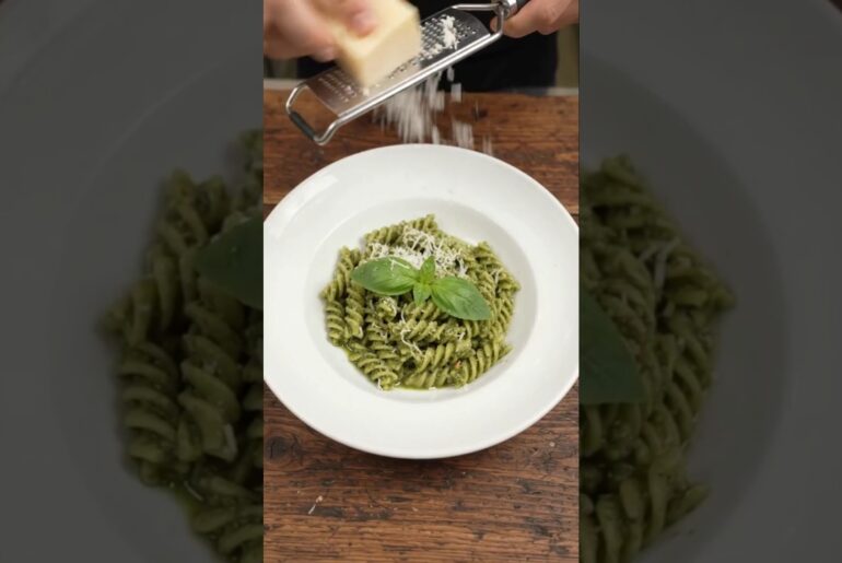 Italian fusilli pesto pasta #food #trending #cooking #italian #pasta #pastarecipe