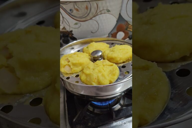 suji ki italy ka mast nasta#suji ki italy recipe shorts #Youtube trending shorts #Youtube shorts#