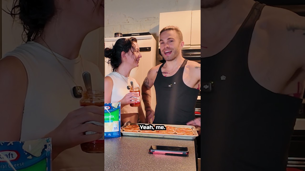 Making TINY PIZZAS with Megan and David! #fitness #diet #vlog Making TINY PIZZAS with Megan and David! #fitness #diet #vlog