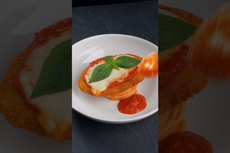 beef 🍖 Parmesan 🧀 That Cheese Pull Though! 🥢 #Shorts