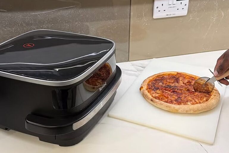 Tefal’s new air fryer cooks pizzas in just 6 minutes and is under £70