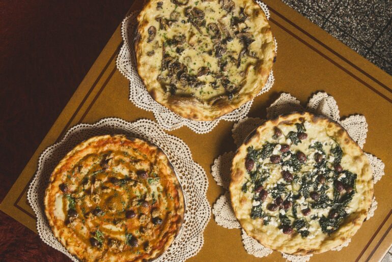 Retro Gusto: Trattoria and Roman-Style Pizza in Little Italy