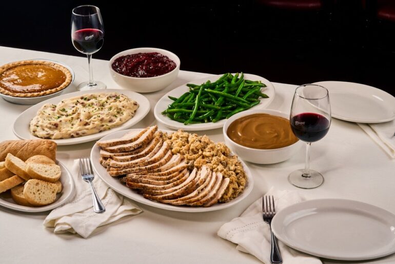 Buca di Beppo Offers Thanksgiving Pre-Orders With 10% Off Through Nov. 10