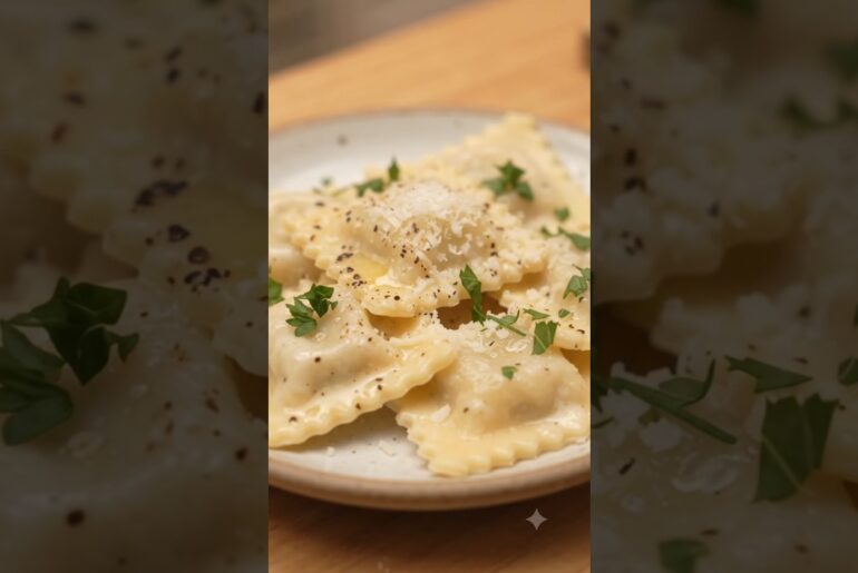 🍝 Creamy Ravioli Pasta 😍 | Delicious Italian Pasta #italianfood #cooking #shorts #recipe #eatitalian