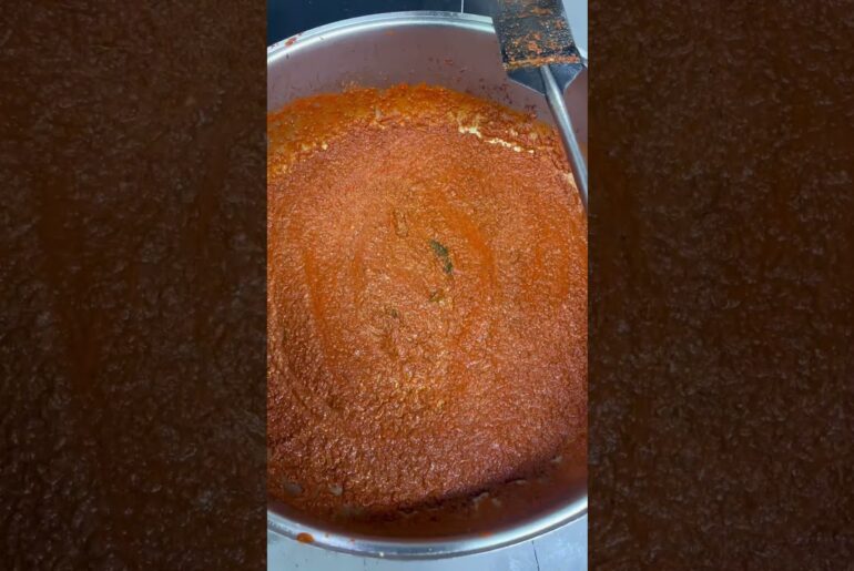 🔥 Classic Beef Bolognese | The Beauty of Italian Cooking 🇮🇹🍝 #cookingshorts  #cheflife